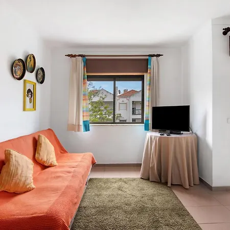 House-5 Minutos A Pe Da Manta Rota